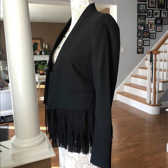 Banana Republic Chic Fringed Hem open front black blazer size 4 - Picture 6 of 13